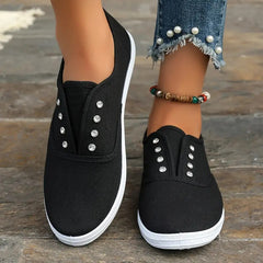 Női lapos talpú ortopéd cipő strasszokkal