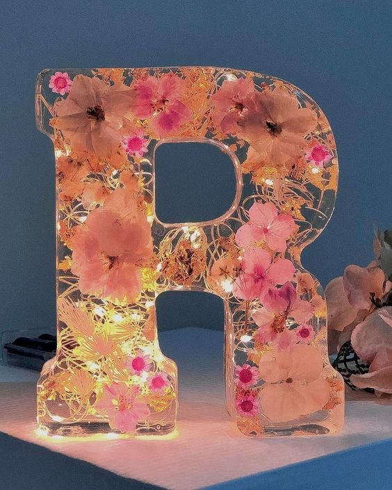 🌸Kézzel készített virággyanta éjszakai lámpa