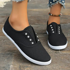 Női lapos talpú ortopéd cipő strasszokkal