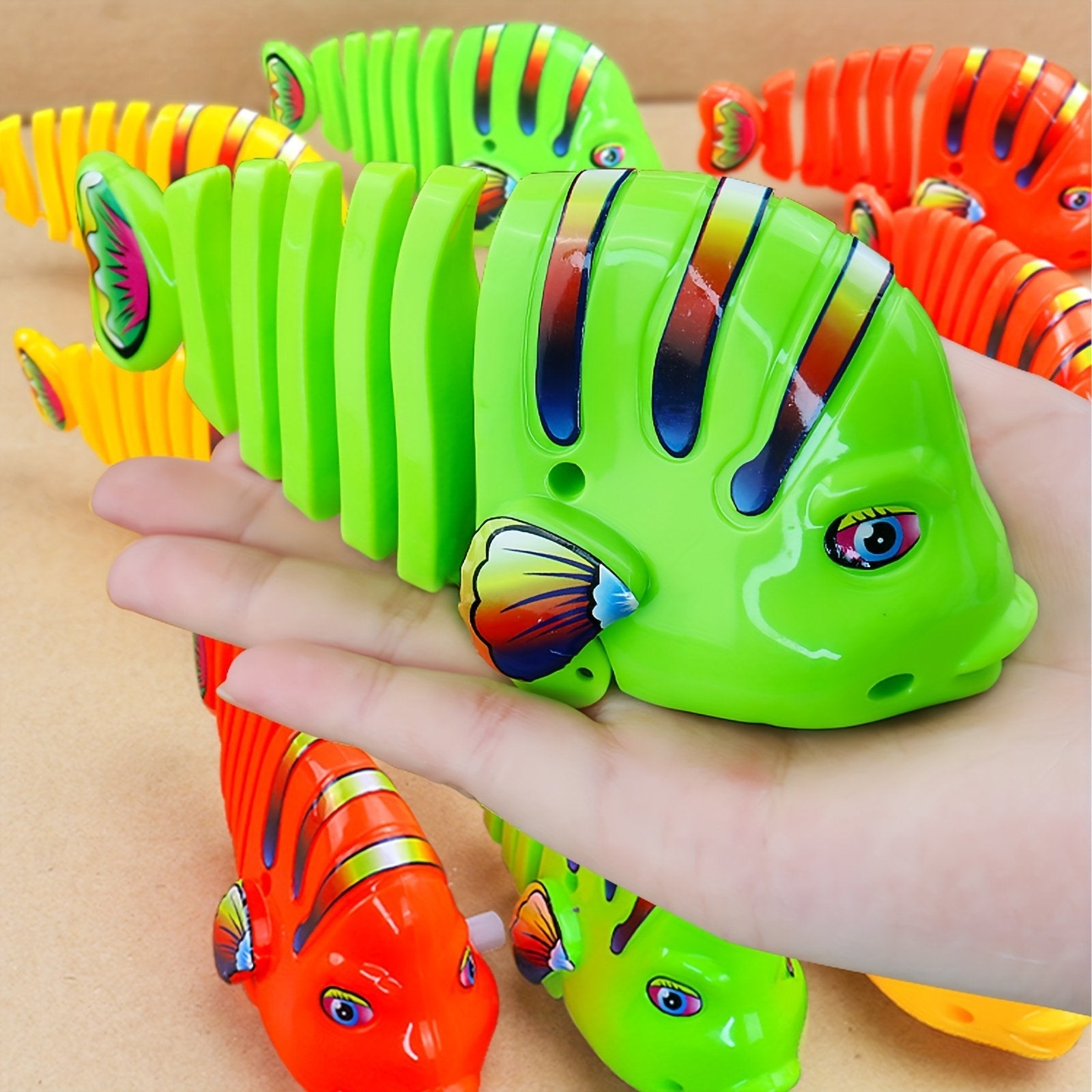 🐟Műanyag, felhúzható, mozgó halas játékok