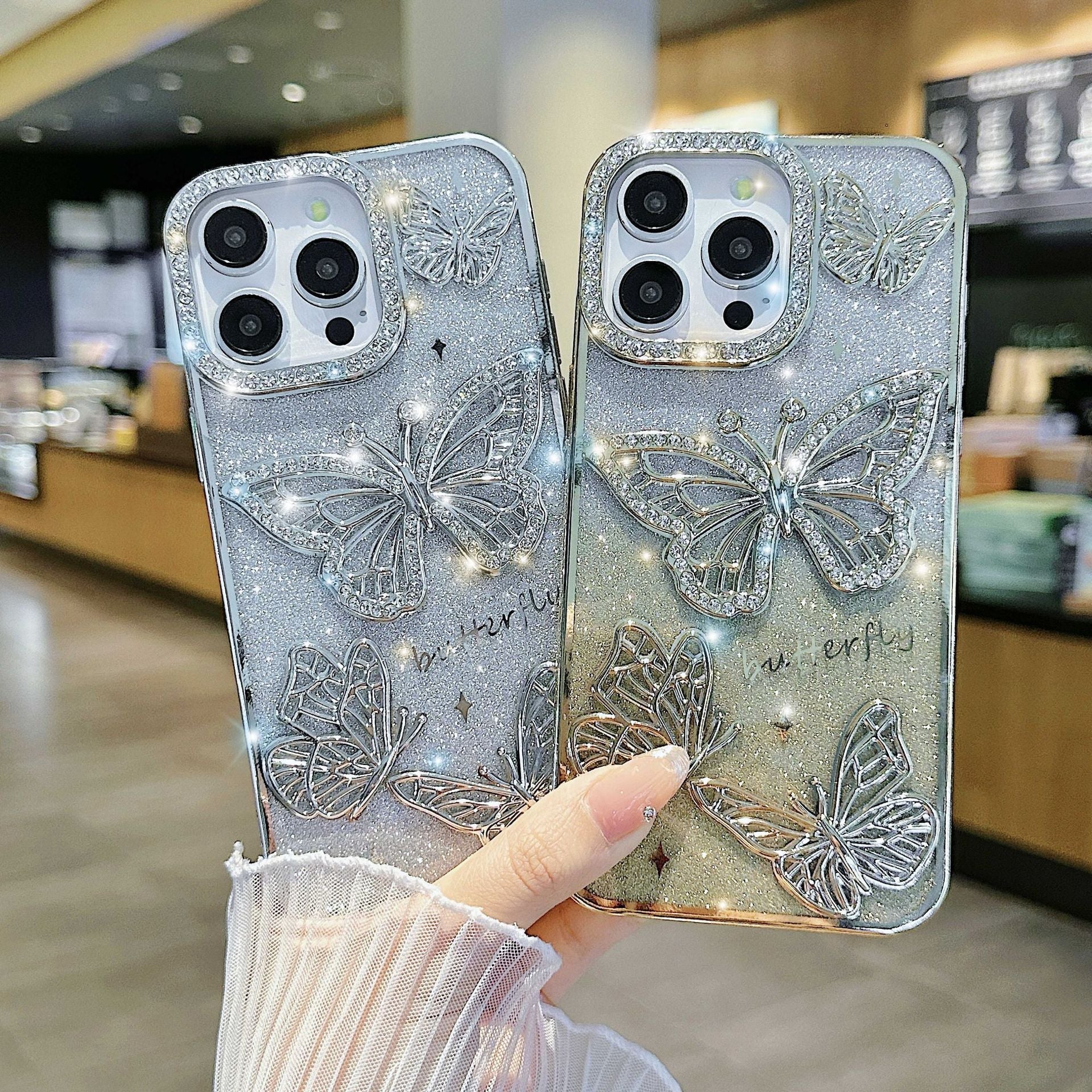 🔥Újdonság az iPhone 17 sorozatú telefontokokban - dekoratív tok fényes kristályokkal és pillangóval iPhone-ra