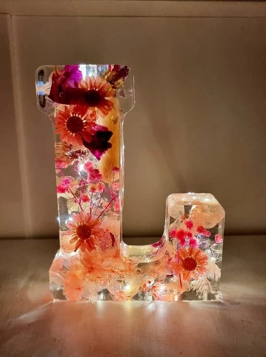 🌸Kézzel készített virággyanta éjszakai lámpa